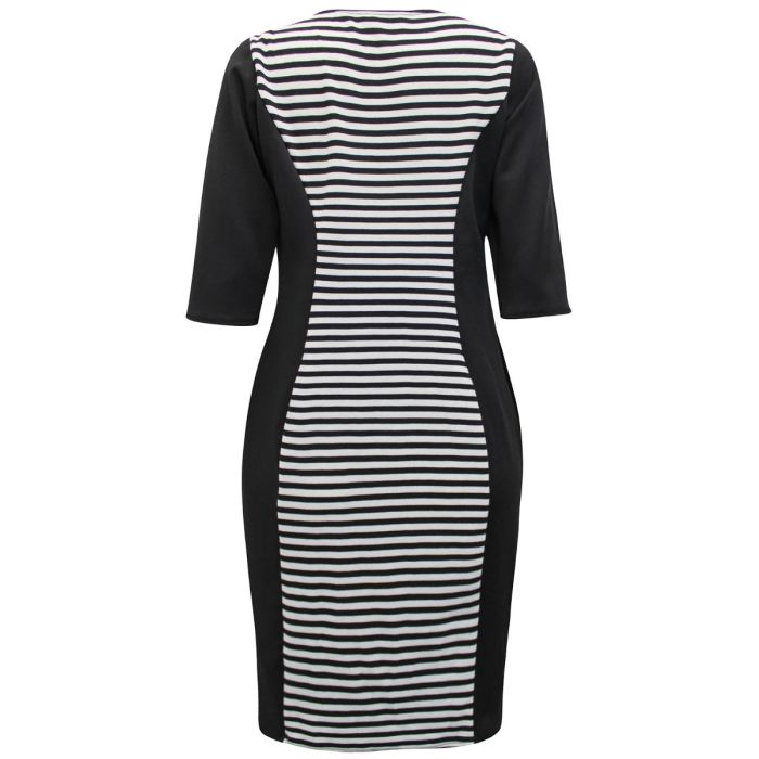 Scarlett & Jo Sweetheart Neck Monochrome Maxi Dress
